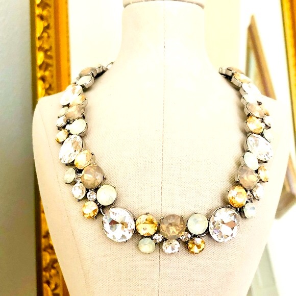 Vintage Crystal Rhinestone Statement Necklace - Picture 15 of 17